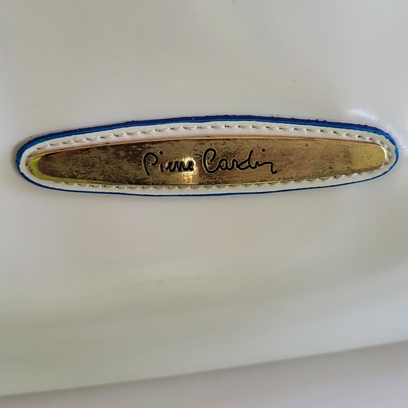 Exquisitely Chic Pierre Cardin White Leather Satchel Bag - Picture 3 of 7